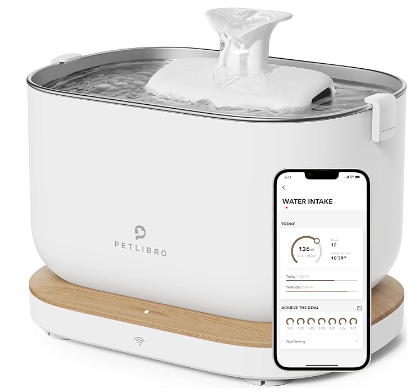 Petlibro cat water fountain that monitors a cat's drinking habits